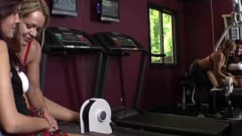 Beauty muscle lesbains big tits