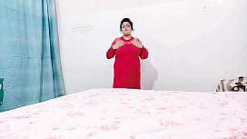 Big tits amateur bbw fingering pussy